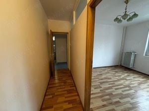 Piata Sudului, Apartament cu 3 camere, Etaj 1 - imagine 8