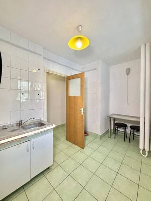 Piata Sudului, Apartament cu 3 camere, Etaj 1 - imagine 7