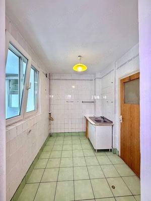 Piata Sudului, Apartament cu 3 camere, Etaj 1 - imagine 6