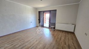 Casa spatioasa cu 7 camere si 3 bai, Giarmata - imagine 8