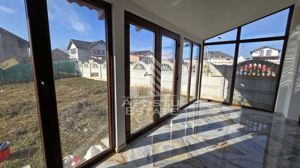 Casa spatioasa cu 7 camere si 3 bai, Giarmata - imagine 5