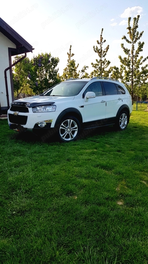 Chevrolet Captiva 4x4 ,9 locuri - imagine 2