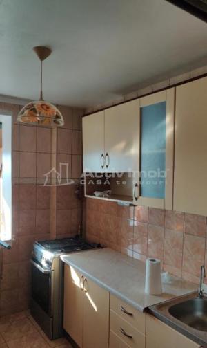 metrou Grivita - 2 camere - recent renovat - imagine 4