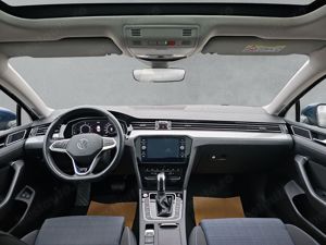 VW Passat 1.4 GTE, berlină, Virt. Cockp., încălz. scaune, 360 gr., panoramic - imagine 8