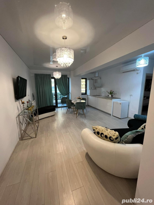 Vând apartamen 2 camere  mobilat lux  - imagine 2