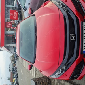 Vând Honda Civic 1.0VTEC Turbo 5DR, an 2018, 90000km, 1000cmc, benzina, EURO6, al 2-lea proprietar - imagine 2
