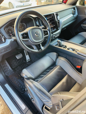 Volvo XC60 B4 R-Design Mild Hibrid 2021  - imagine 4