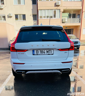 Volvo XC60 B4 R-Design Mild Hibrid 2021  - imagine 3