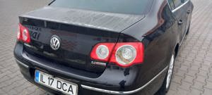 Volkswagen Passat B6 2.0 TDI 120 CP - imagine 9