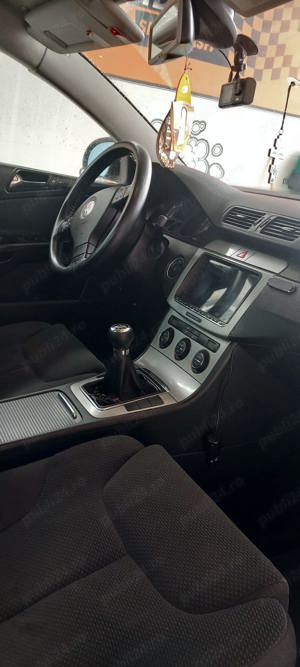 Volkswagen Passat B6 2.0 TDI 120 CP - imagine 8