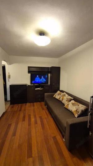 Garsoniera moderna Micalaca Miorita etaj 2 ocupabila imediat totul la cheie