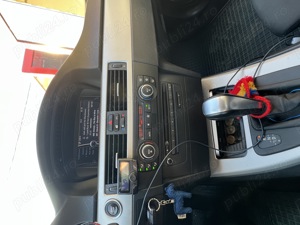 BMW E90 facelift cu cutie de viteze automata - imagine 6