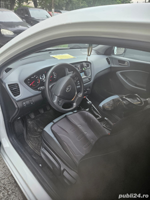 hyundai i20 in stare impecabila ca si nou ! - imagine 2