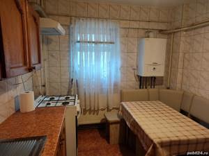 Apartament 3 camere decomandat zona Nord - imagine 7