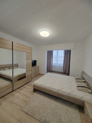 Închiriez apartament cu 3 camere, zonă centrala, Zalau  - imagine 5