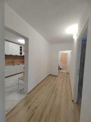 Închiriez apartament cu 3 camere, zonă centrala, Zalau  - imagine 6