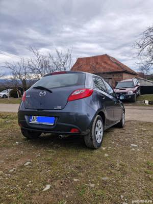 Mazda 2 benzină  - imagine 2