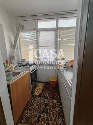 Apartament 2 camere, decomandat, Rovine - imagine 5