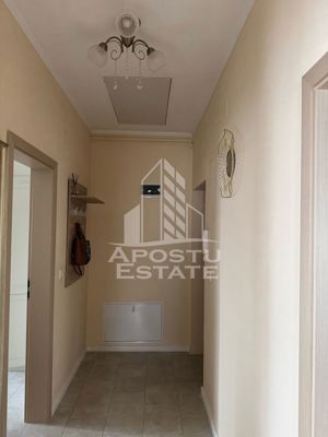 Apartament cu doua camere ,centrala proprie,loc de parcare , in Giroc - imagine 4
