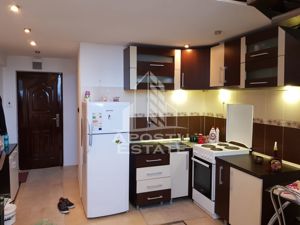 Apartament cu doua camere ,AC,zona Blascovici - imagine 7