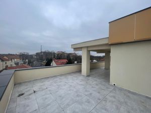 PENTHOUSE ULTRACENTRAL TRIPLA ORIENTARE 243 MP-PRET 278.000 EURO+TVA - imagine 4