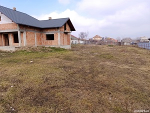 Casa la rosu, Tupilati  - imagine 9