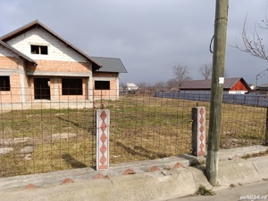 Casa la rosu, Tupilati  - imagine 5