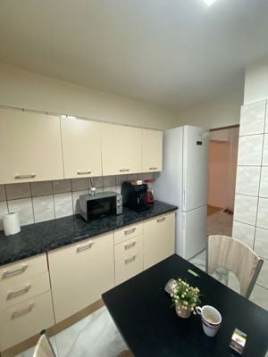 Apartament 3 camere-100m  metrou Brancoveanu - imagine 2