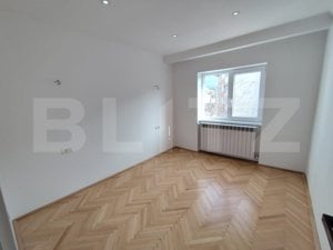 Apartament 3 camere, 63 mp, zona Cugir - imagine 3