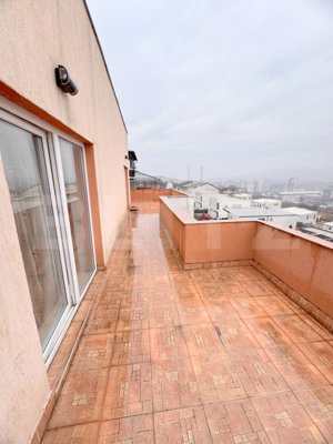 Apartament 3 camere, 63 mp, terasa de 104 mp, zona Vivo - imagine 9