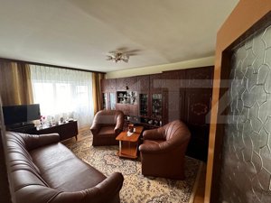 Apartament cu 4 camere, 105 mp, balcon, garaj si loc de parcare, zona Ceangai