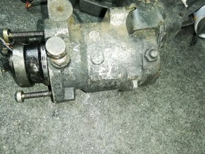 Pompa injectie si Ambreaj Ford transit 2.0 disel  - imagine 1