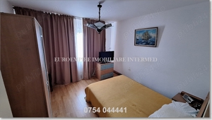Apartament de vanzare in Constanta, Centru - 3 camere decomandat - imagine 8