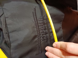 Vand geaca neagra în stare impecabila, XL. - imagine 3