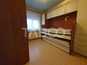 Apartament 2 camere semidecomandat etaj intermediar de vanzare - imagine 4