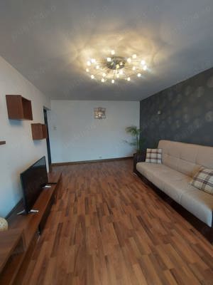 Inchiriere apartament 3 camere, zona RAGC - Targoviste - imagine 4