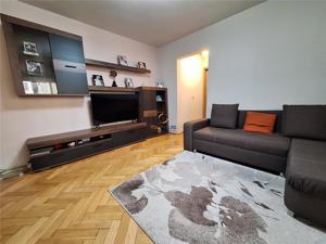 Apartament 3 camere mobilat si utilat etaj 1 zona Girocului - imagine 11