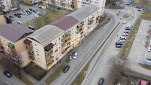 Apartament cu 2 camere decomandat | Micro 17 - imagine 2