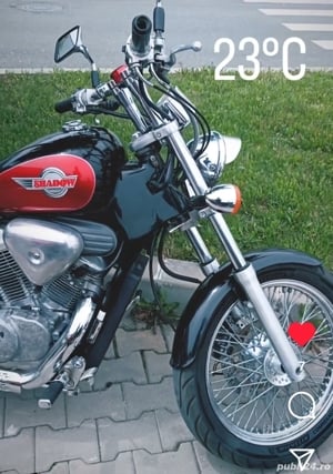 Motocicleta Honda Shadow 600 cm3