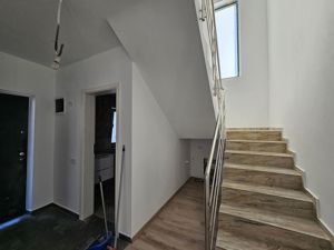 Ultima casa disponibila- 4 camere, curte amenajata, Com Berceni - imagine 8 Ultima casa disponibila- 4 camere, curte amenajata, Com Berceni - imagine 8