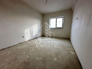 Duplex cu 5 camere in zona benzinariei Eso din Giroc - imagine 5