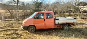 Vand VW transporter, an 2002, motor 2500 tdi, stare foarte buna