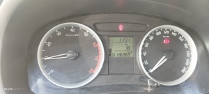 Vând skoda Fabia 1.2 - imagine 4