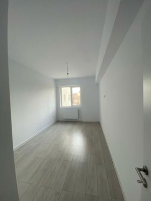 Apartament 3 Camere Sector 4 Grand Arena 89.44Mp - imagine 2