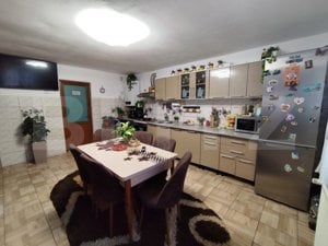 Casa 2 camere, 42mp, zona Blaj - imagine 3