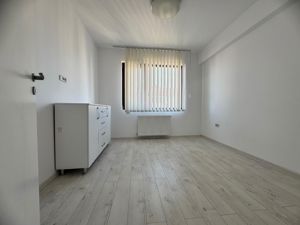 Apartament 3 camere decomandat, mobilat si utilat, loc de parcare, Sos. Salaj - imagine 13