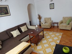 Inchiriez apartament doua camere ultracentral, strada Victoriei - imagine 15