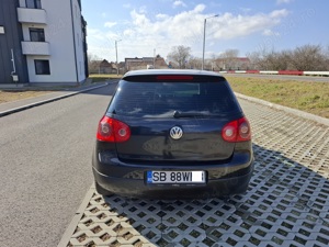 VW Golf 5   1.9 TDI 105 CP - imagine 4