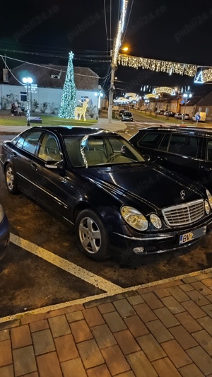 Vând Mercedes Benz E Class 