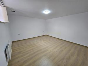 Spatiu birouri zona 13 Decembrie - imagine 17